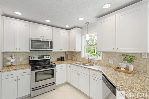 11225 Sonja Dr 4 Beds Single Family Home for Rent - Photo Gallery 19