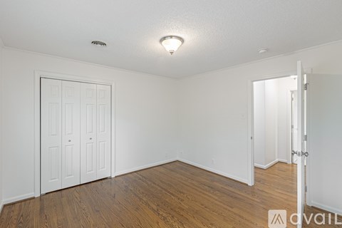 11225 Sonja Dr 4 Beds Single Family Home for Rent - Photo Gallery 29