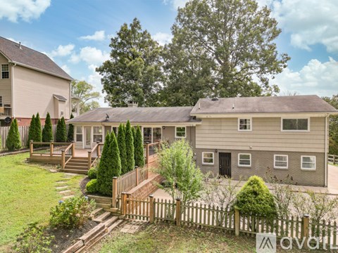 11225 Sonja Dr 4 Beds Single Family Home for Rent - Photo Gallery 4