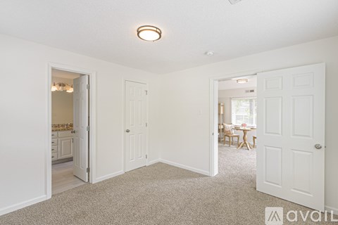 11225 Sonja Dr 4 Beds Single Family Home for Rent - Photo Gallery 37