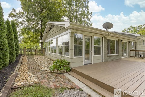 11225 Sonja Dr 4 Beds Single Family Home for Rent - Photo Gallery 45