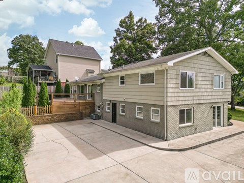 11225 Sonja Dr 4 Beds Single Family Home for Rent - Photo Gallery 46