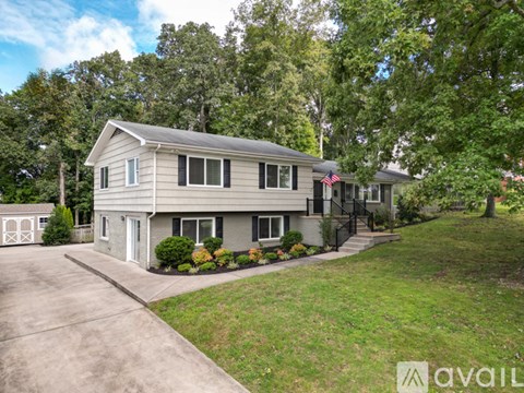 11225 Sonja Dr 4 Beds Single Family Home for Rent - Photo Gallery 47