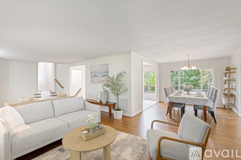 11225 Sonja Dr 4 Beds Single Family Home for Rent - Photo Gallery 10