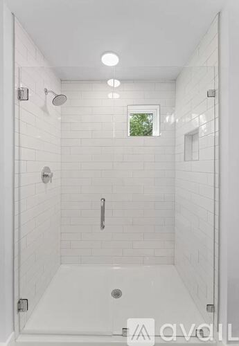 700 N Dupont Ave 3 Beds Apartment for Rent - Photo Gallery 13