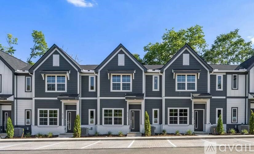 700 N Dupont Ave 3 Beds Apartment for Rent - Photo Gallery 14