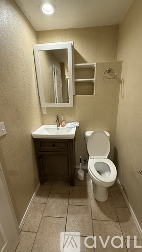 5823 North Carlisle Road 4 Beds Single Family Home for Rent - Photo Gallery 11