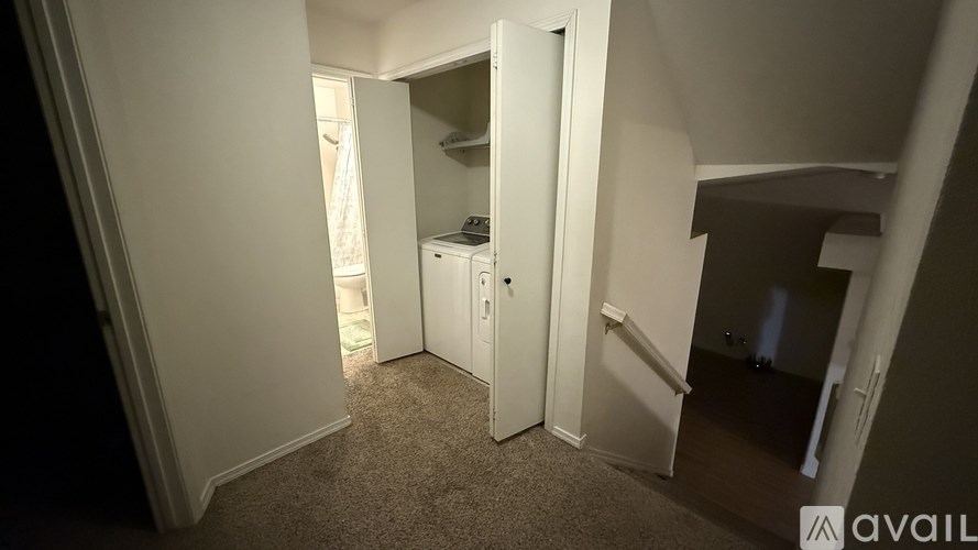 5823 North Carlisle Road 4 Beds Single Family Home for Rent - Photo Gallery 13