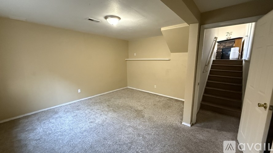 5823 North Carlisle Road 4 Beds Single Family Home for Rent - Photo Gallery 8