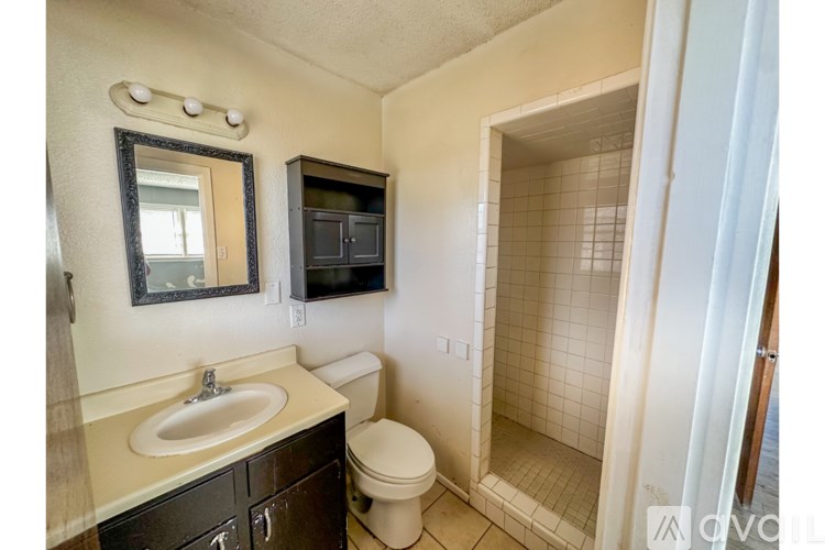 2805 53rd St 3 Beds Single Family Home for Rent - Photo Gallery 16