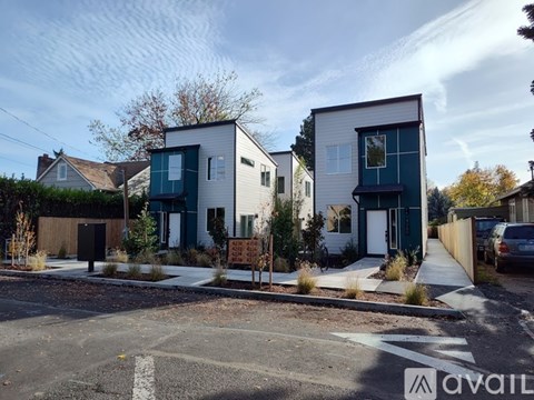 4260 NE Going St 2 Beds Apartment for Rent