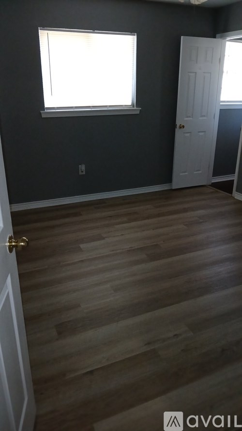 23 Parkland Cir 3 Beds Single Family Home for Rent - Photo Gallery 10