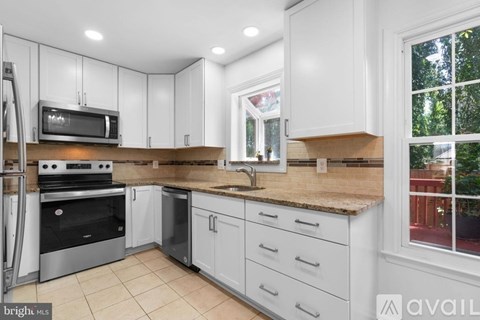 19 Saddleview Ct 4 Beds Single Family Home for Rent - Photo Gallery 11