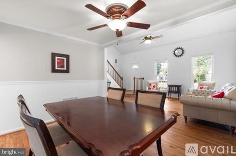 19 Saddleview Ct 4 Beds Single Family Home for Rent - Photo Gallery 3