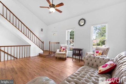 19 Saddleview Ct 4 Beds Single Family Home for Rent - Photo Gallery 7