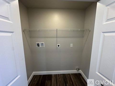 450 Smokering Dr 3 Beds Townhouse for Rent - Photo Gallery 6