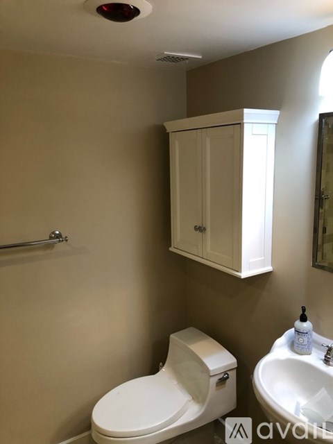 510 N Street SW 1 Bed Condo for Rent - Photo Gallery 17