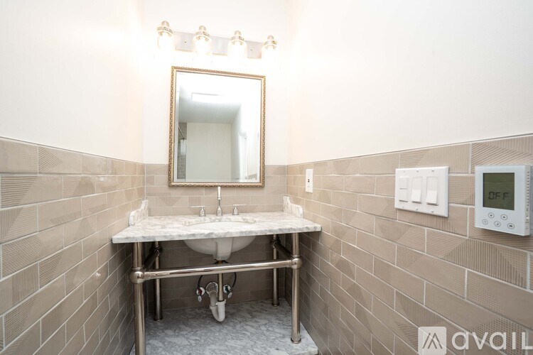 135 Main Street 2 Beds Apartment for Rent - Photo Gallery 16