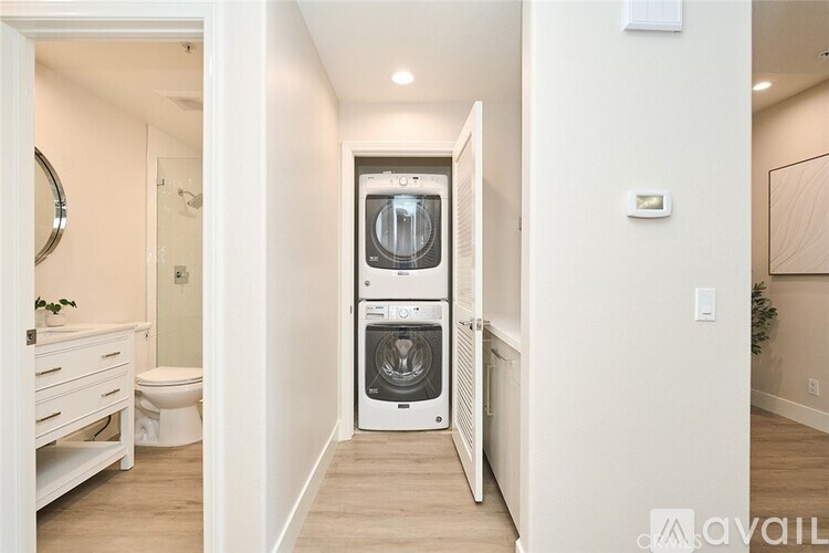 1465 Warner Avenue 2 Beds Condo for Rent - Photo Gallery 3