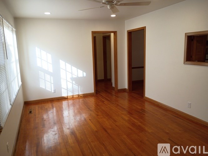 12504 East 33rd Street South 3 Beds Single Family Home for Rent - Photo Gallery 6