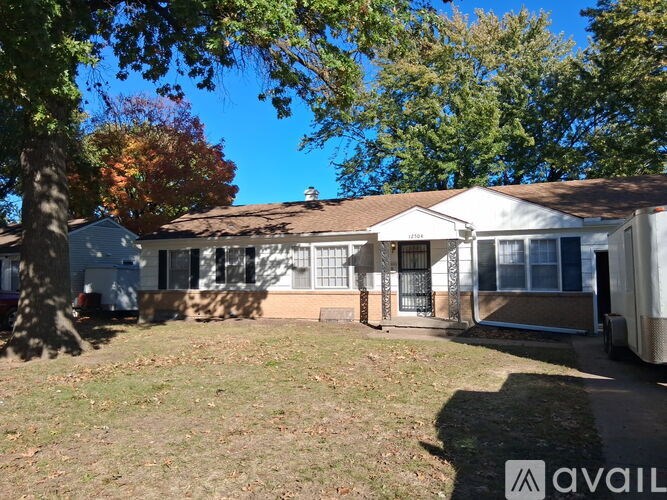 12504 East 33rd Street South 3 Beds Single Family Home for Rent - Photo Gallery 8