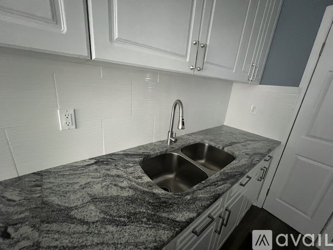 7560 Taylor Road 2 Beds Condo for Rent - Photo Gallery 9