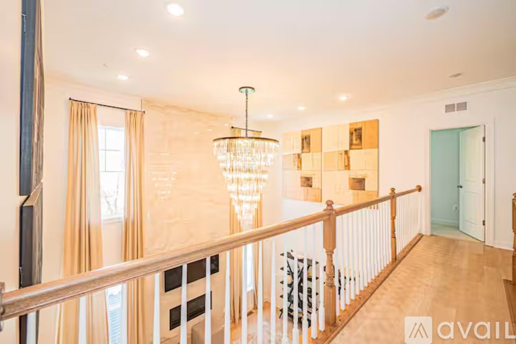 Glenn Dale Blvd 7 Beds Single Family Home for Rent - Photo Gallery 23