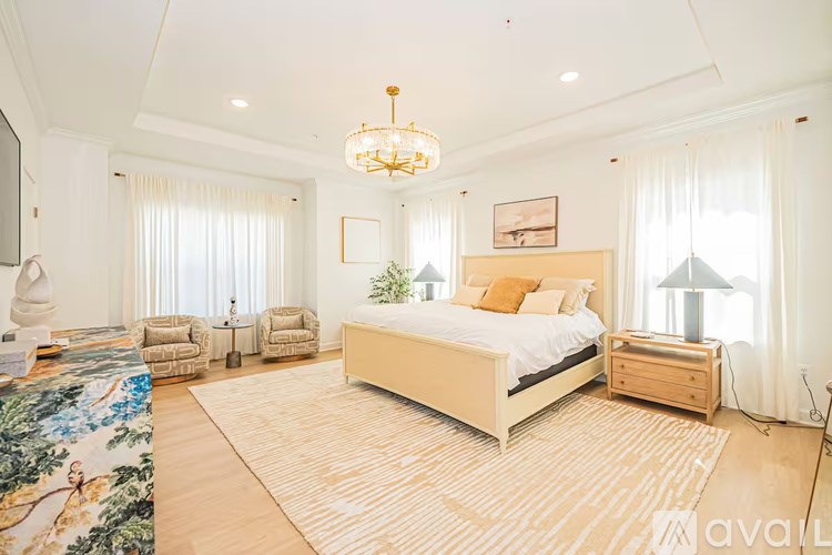 Glenn Dale Blvd 7 Beds Single Family Home for Rent - Photo Gallery 28