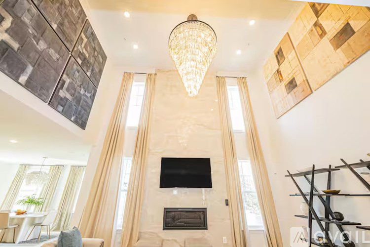 Glenn Dale Blvd 7 Beds Single Family Home for Rent - Photo Gallery 10