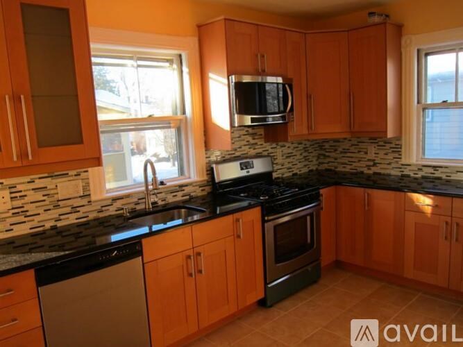 25 Cutter St 4 Beds Apartment for Rent - Photo Gallery 1