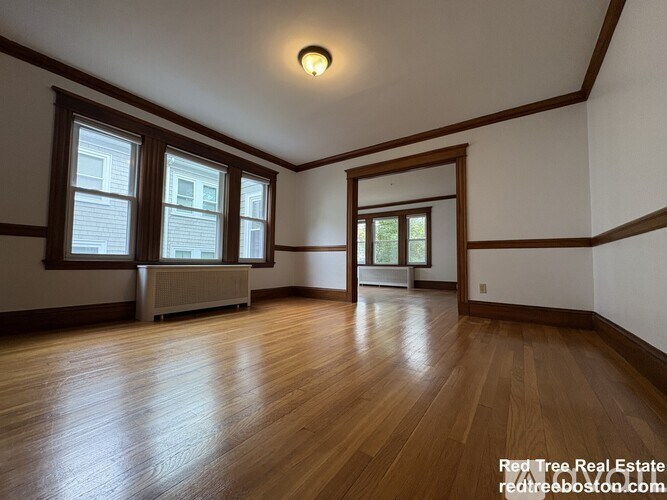 63 Newport St 3 Beds Apartment for Rent - Photo Gallery 2