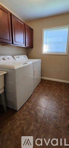 162 Slindes Wood Circle 2 Beds Townhouse for Rent - Photo Gallery 17