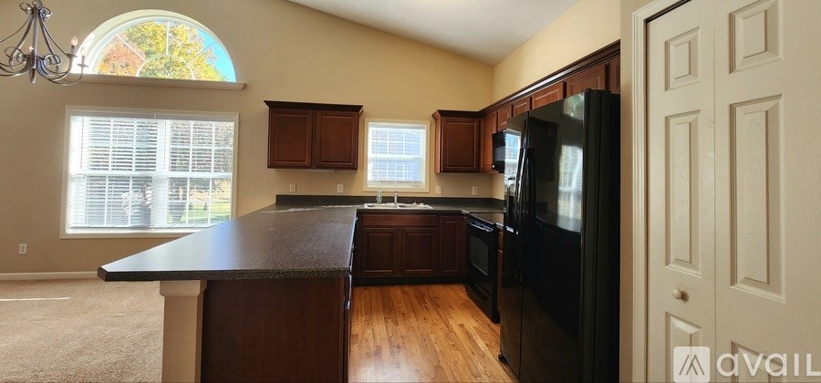 162 Slindes Wood Circle 2 Beds Townhouse for Rent - Photo Gallery 4
