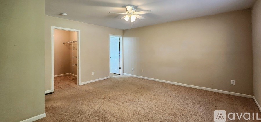 162 Slindes Wood Circle 2 Beds Townhouse for Rent - Photo Gallery 8