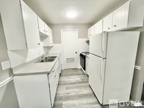 1299 Old Eagle Dr 2 Beds Apartment for Rent - Photo Gallery 4