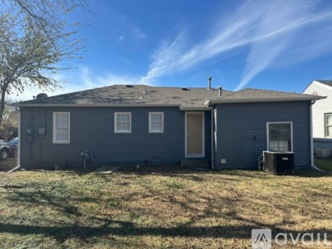 518 E Lockheed Dr 3 Beds Single Family Home for Rent - Photo Gallery 14