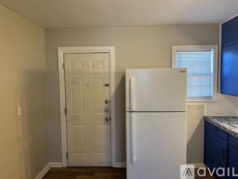 518 E Lockheed Dr 3 Beds Single Family Home for Rent - Photo Gallery 6