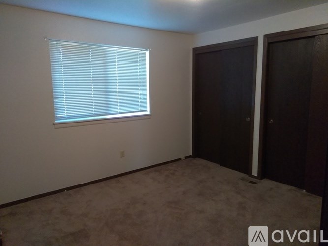 5555 N Millrun Ave 2 Beds Single Family Home for Rent - Photo Gallery 12