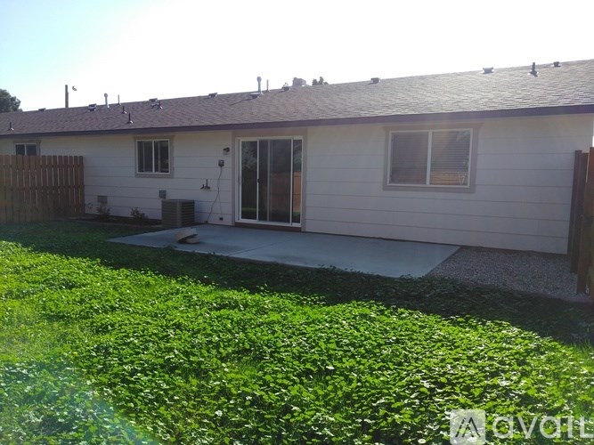 5555 N Millrun Ave 2 Beds Single Family Home for Rent - Photo Gallery 19