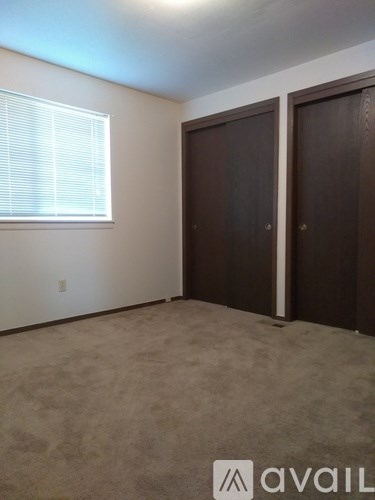 5555 N Millrun Ave 2 Beds Single Family Home for Rent - Photo Gallery 10