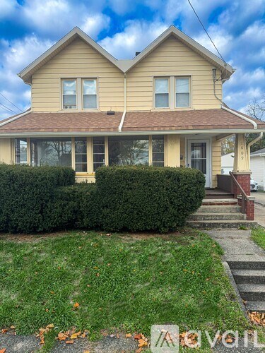 1609 Salem Ave 2 Beds Apartment for Rent - Photo Gallery 2