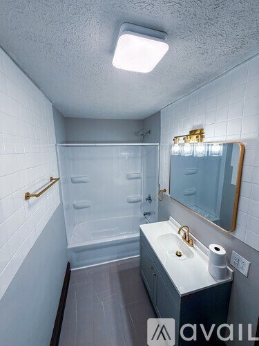 1609 Salem Ave 2 Beds Apartment for Rent - Photo Gallery 8