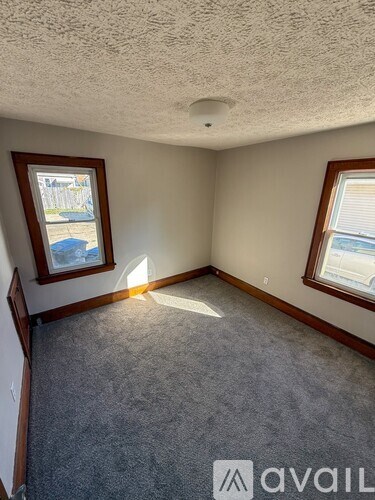 1609 Salem Ave 2 Beds Apartment for Rent - Photo Gallery 10