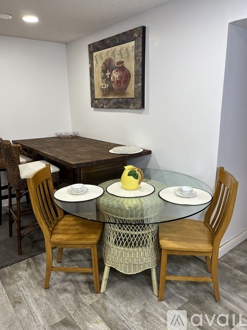 5652 Ozark Avenue North 2 Beds Single Family Home for Rent - Photo Gallery 10