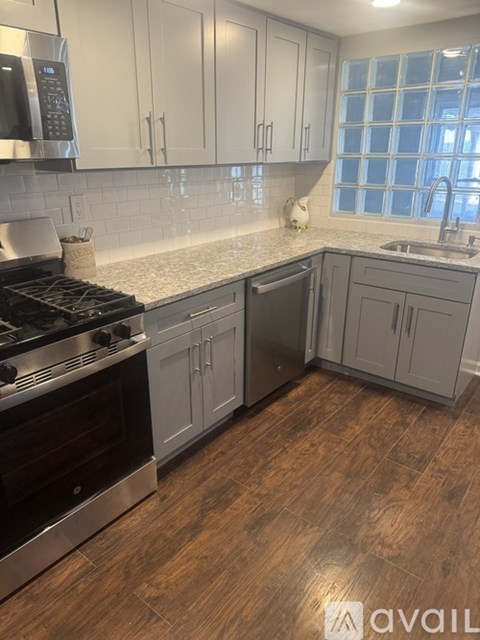 67 Canal Street 2 Beds Single Family Home for Rent - Photo Gallery 12