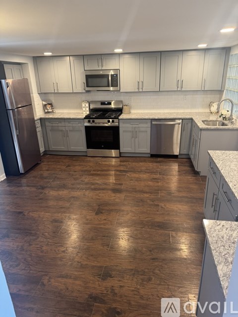 67 Canal Street 2 Beds Single Family Home for Rent - Photo Gallery 14