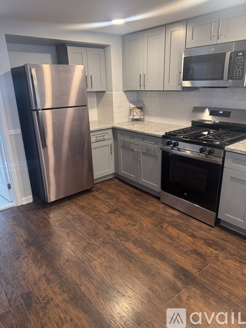 67 Canal Street 2 Beds Single Family Home for Rent - Photo Gallery 15