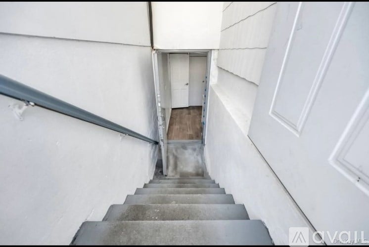 209 Central Avenue 3 Beds Apartment for Rent - Photo Gallery 1