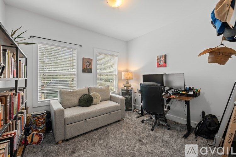 1126A Cahal Avenue 3 Beds Single Family Home for Rent - Photo Gallery 9