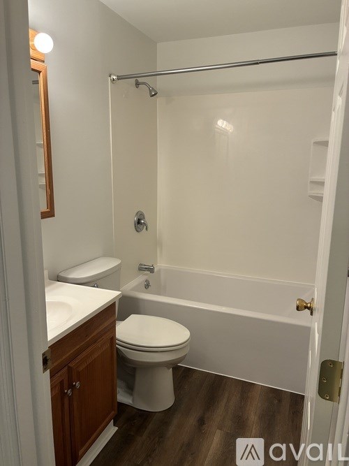 177 Wyndcrest Ct 2 Beds Apartment for Rent - Photo Gallery 10